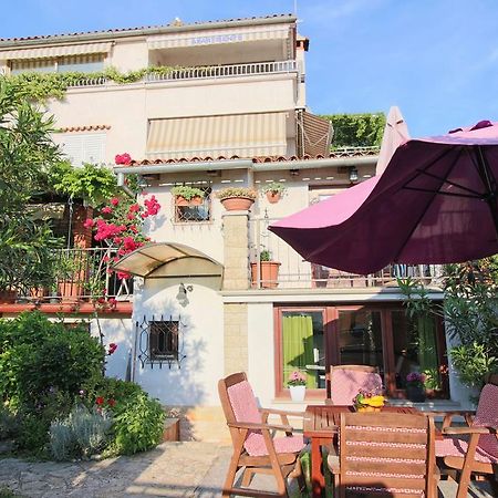 Apartments Nevija Rovinj Bagian luar foto