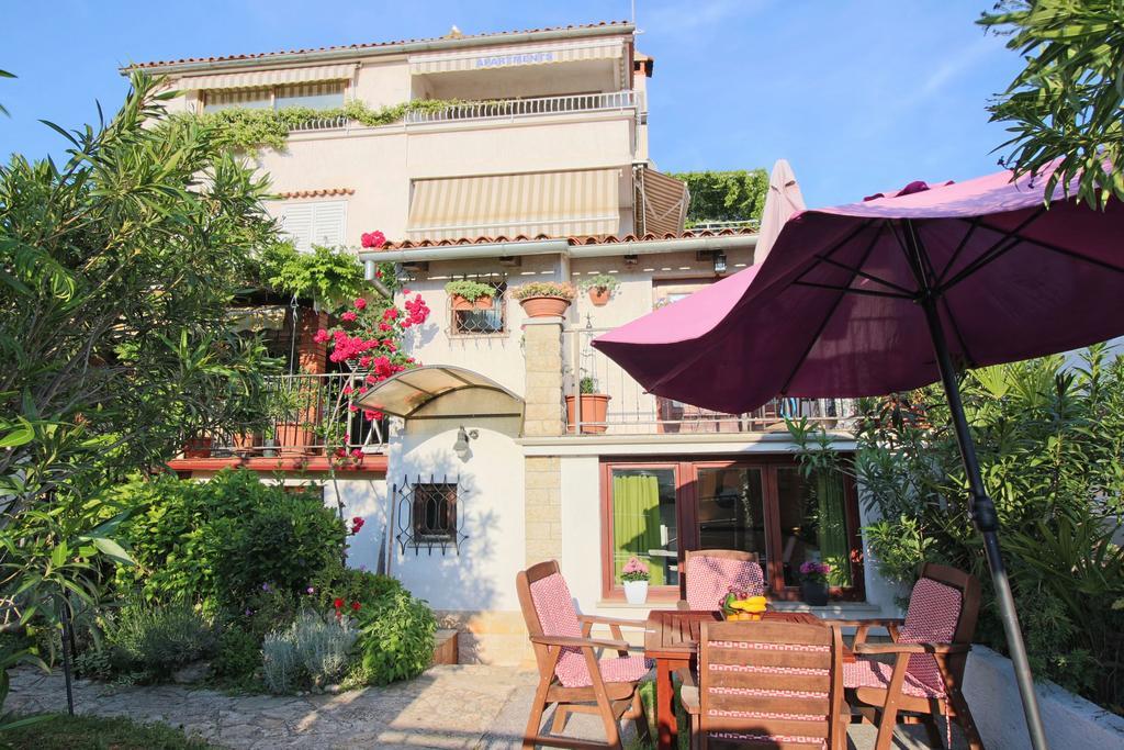 Apartments Nevija Rovinj Bagian luar foto