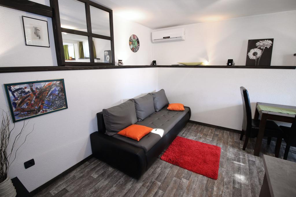 Apartments Nevija Rovinj Bagian luar foto